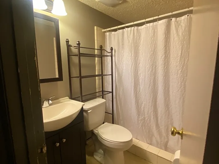 1765 Vertex Dr #U — Photo 8
