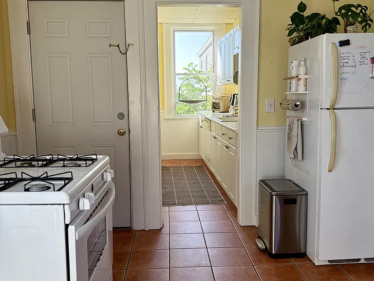 104 Cumberland Ave #3 — Photo 12