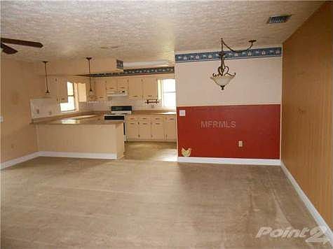 5th image of 504 W Hilda Dr