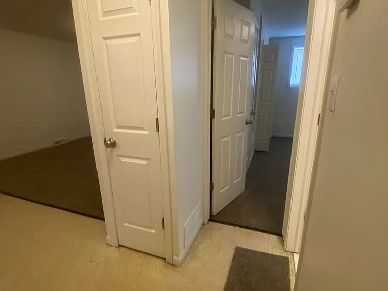 Sunrise Apartments — Photo 4