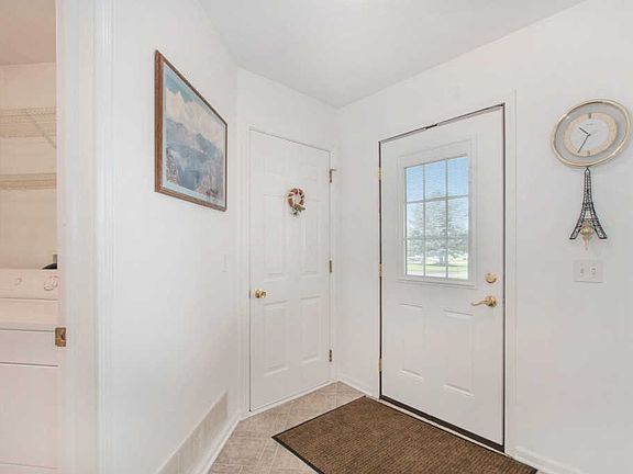 4th image of 3321 Clear Vista Ct NE #21