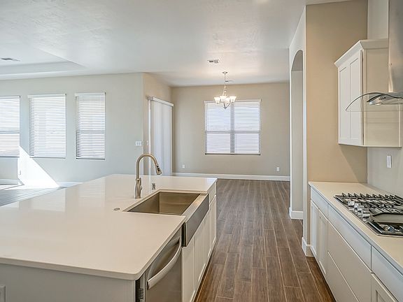 Kitchen- Victoria Lomas Encantadas