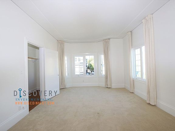 3rd image of 525 Glenview Ave #3