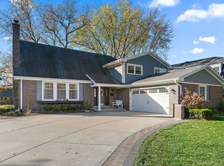 807 E Waverly Dr, Arlington Heights, IL
