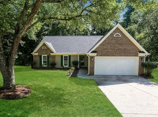 9409 Vera Jones Ln, Charlotte, NC 28213