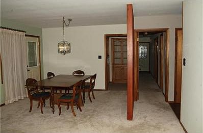 Dining Room/Hallway