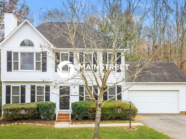 1084 Stamford Club Dr
