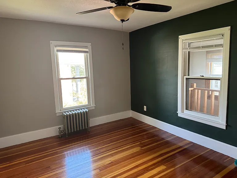 251 Winsor St #L — Photo 2