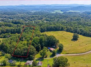 9 Magnolia Rd, Rogersville, TN 37857