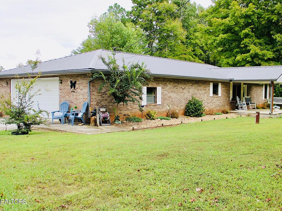 1st image of 3953 Gamble Ln