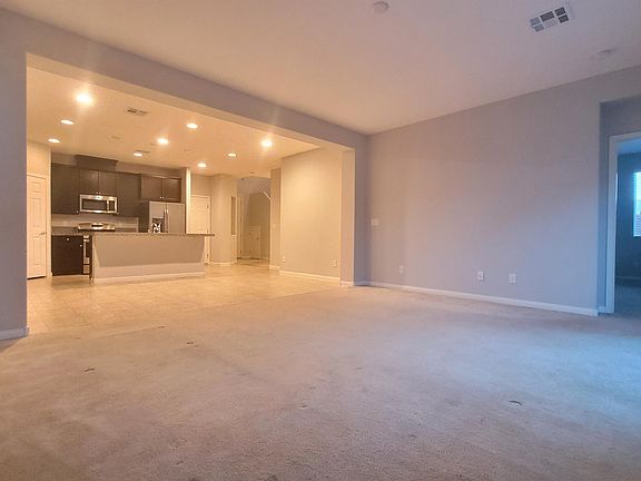 4th image of 6443 Holland Hills St