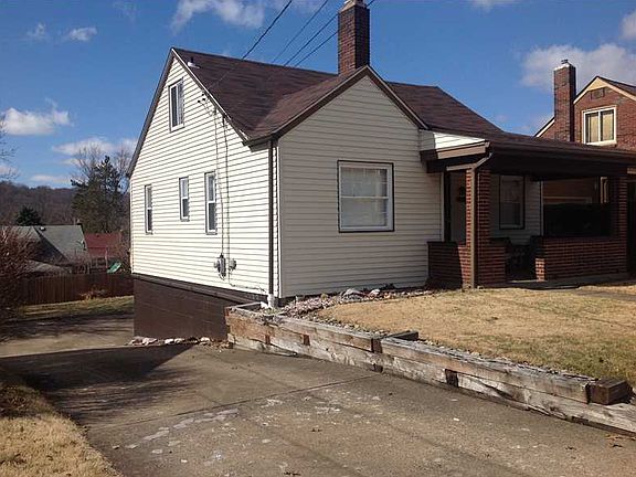 3rd image of 228 E Fairmont Ave