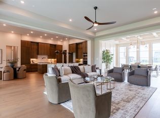 102 Deer Crossing Rd, Gunter, TX 75058