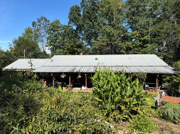 621 Southern Rd, Ellijay, GA 30536