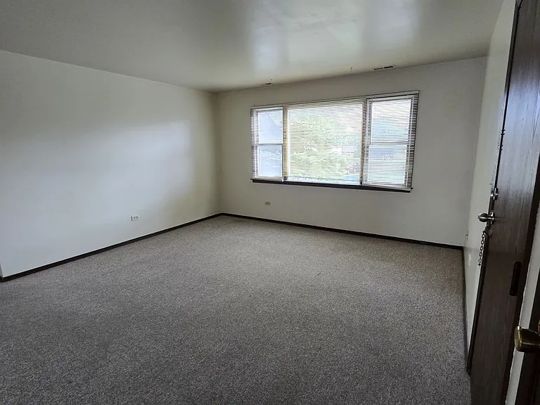 1016 Manchester Ct #3B — Photo 2