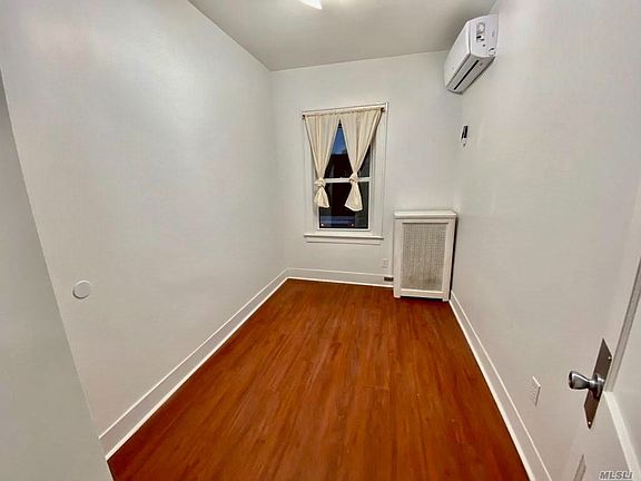 4th image of 50-52 44th St #2-F