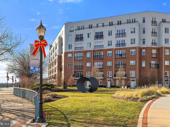 530 Harlan Blvd Unit 704, Wilmington, DE 19801