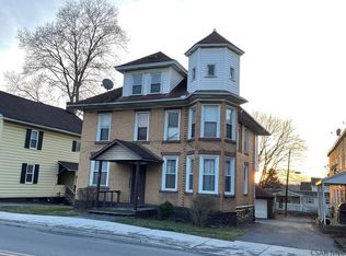 1004 Main St, Portage, PA 15946