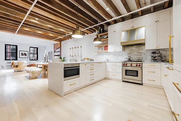 Sold by Owner | media 1