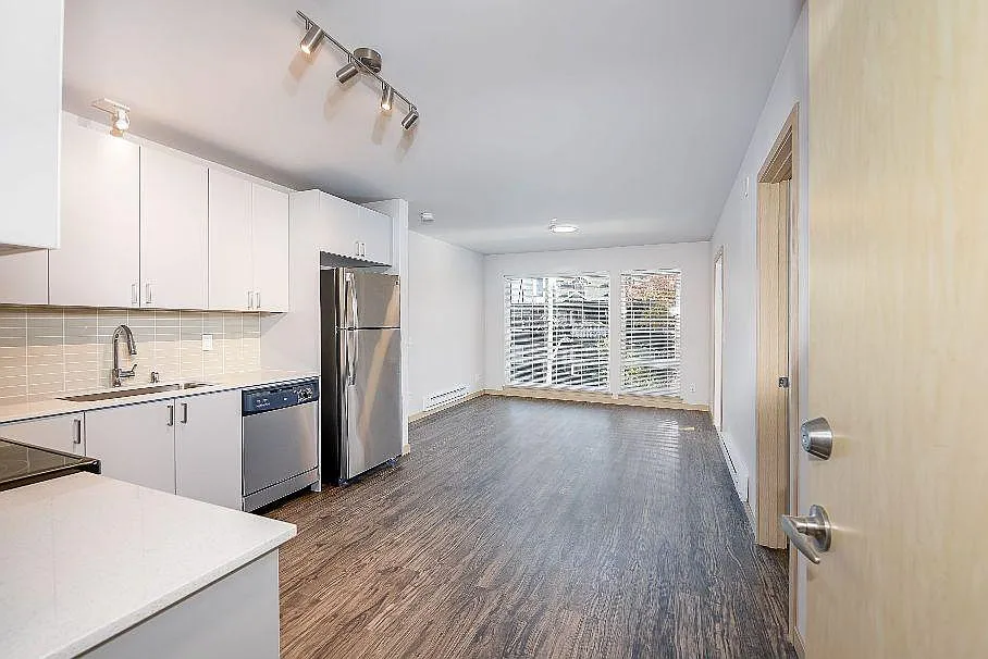 525 Federal — Photo 3