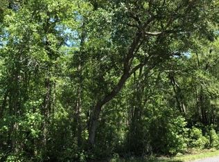 304 Stutts Rd, Brunswick, GA 31523