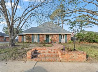 8737 Wakefield Ave, Baton Rouge, LA 70806