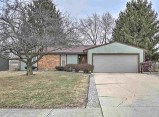 1308 Garwood Dr, Auburn, IN