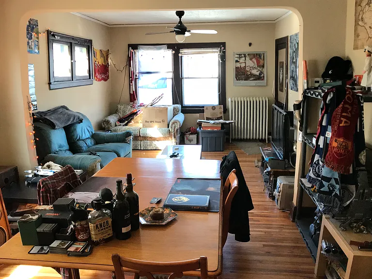 1905 E 38th St #1 — Photo 3