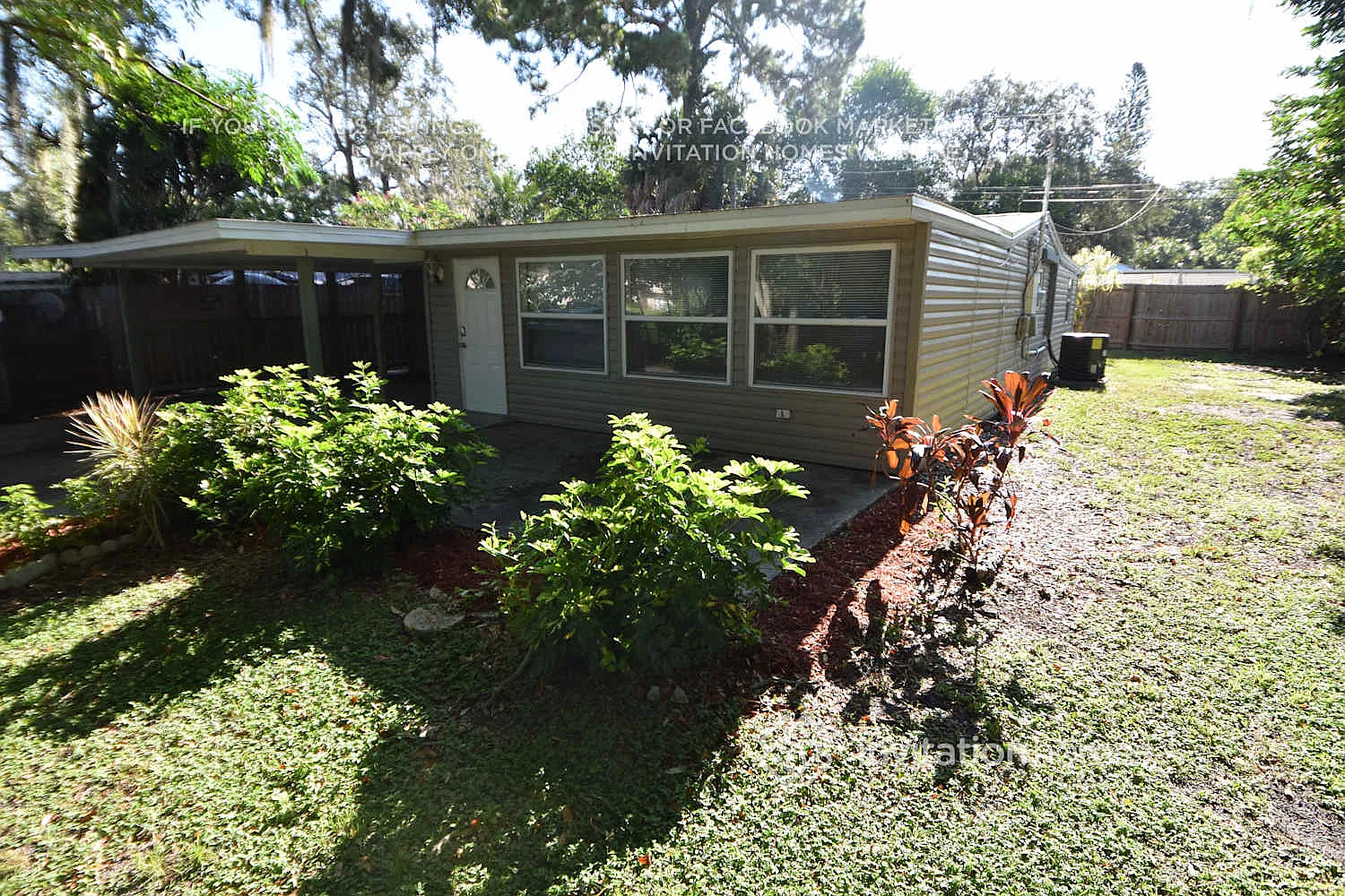 924 Brookwood Dr S Saint Petersburg, FL 33707 — Photo 3