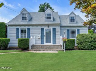 23 Morris St, Freehold, NJ 07728