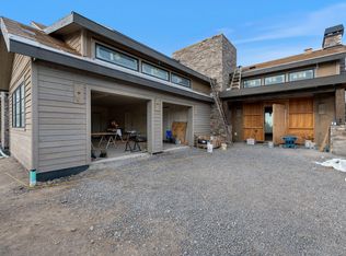 22936 Ghost Tree Ln, Bend, OR 97701