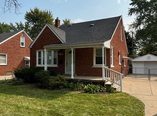 9964 Seminole Ave, Redford, MI 48239