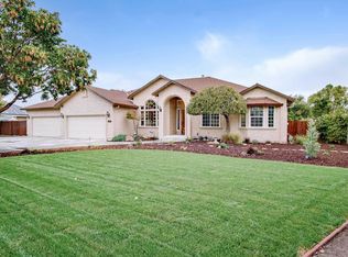 620 Union Heights Dr, Hollister, CA