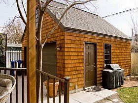 3rd image of 1374 E Laird Ave