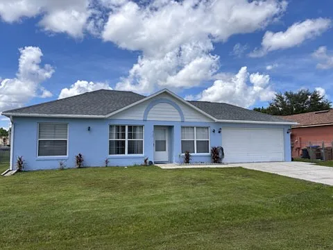 3 bed, 1072 sqft, $1,600 — Photo 1