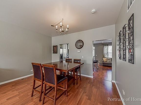 4th image of 950 Summit Creek Dr