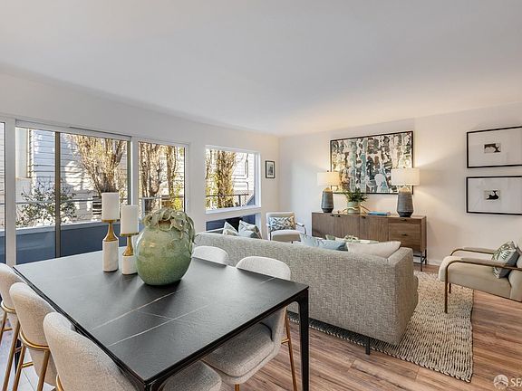 3rd image of 3044 Franklin St APT 102