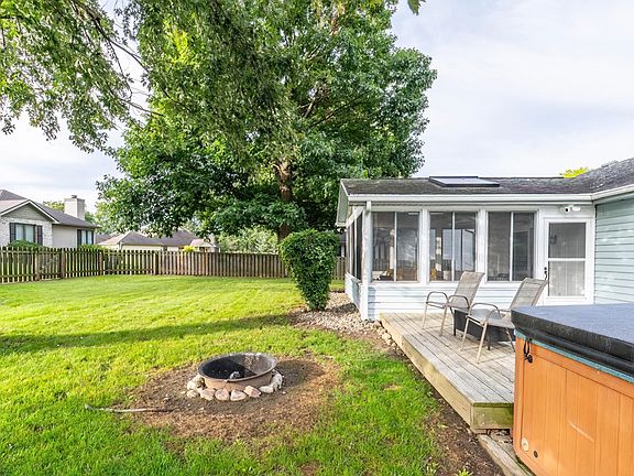 5th image of 6216 Belle Isle Ln