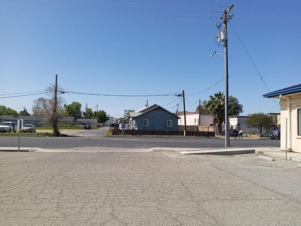 1st image of 110 Vineyard Ave