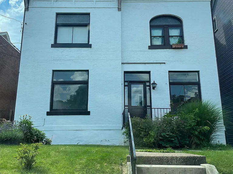 410 E End Ave #6 — Photo 19