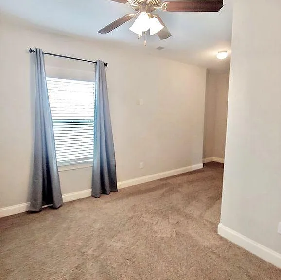 430 Walker Cir — Photo 19