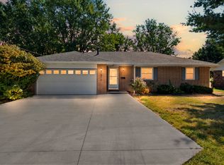 316 S Duke Ave, Springfield, MO 65802