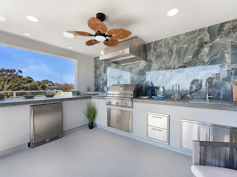 624 N Clementine St #B — Photo 18