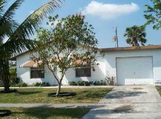 5885 Cayman Cir W, West Palm Beach, FL 33407
