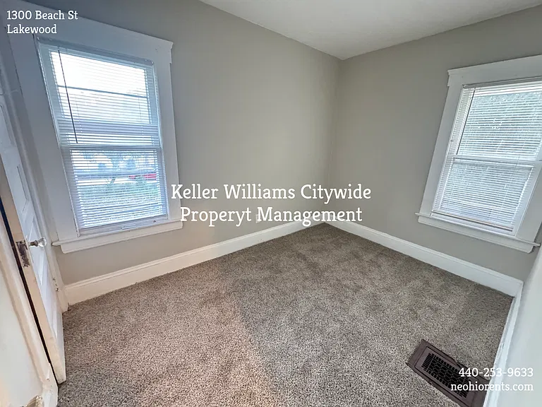 1300 Beach Avenue, Lakewood — Photo 15