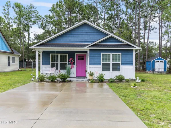 528 Edgewood Road, Southport, NC 28461