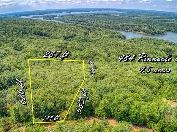 484 Pinnacle Trl #17, Denton, NC 27239