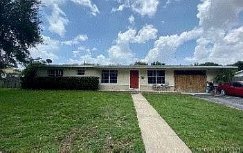 1st image of 561 E Acre Dr