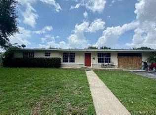 561 E Acre Dr, Plantation, FL 33317