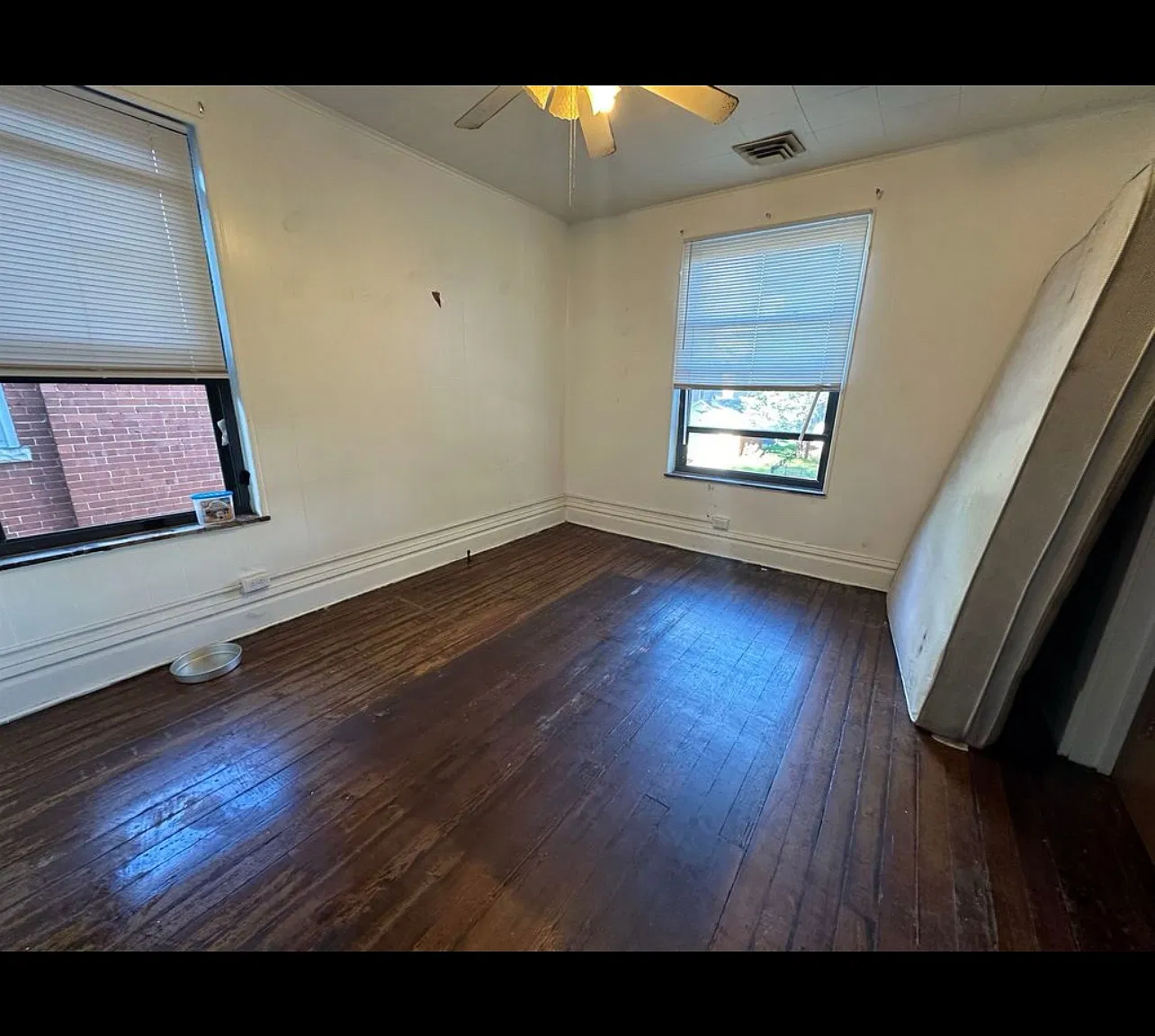 526 4th St — Photo 3